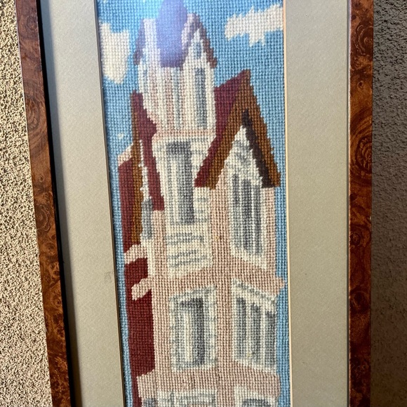 Vintage framed needlepoint European picture 11/28 inch - Picture 3 of 7